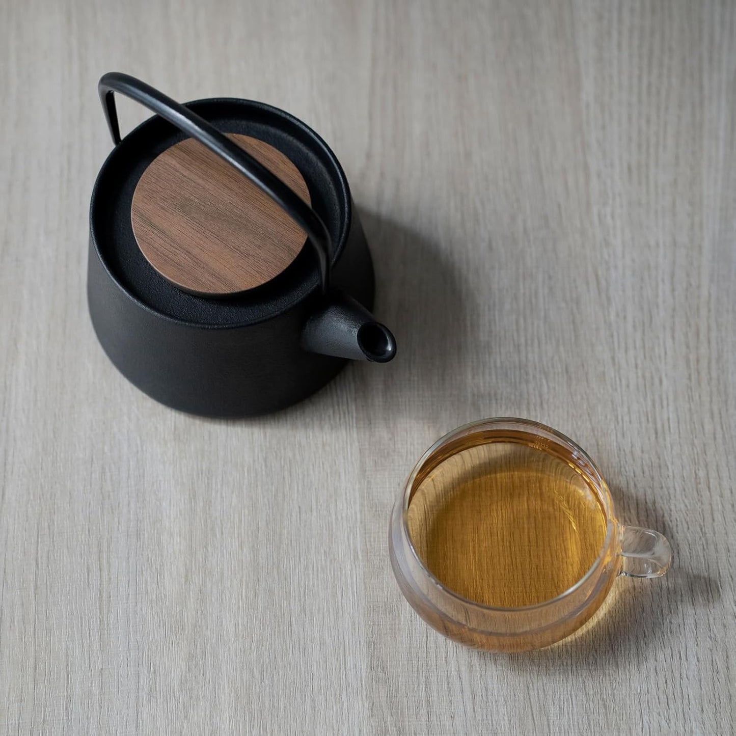 Ikenaga Ironwork Nambu Ironware Teapot - 0.56L Tea Container, Made in Japan - Iron Supplement