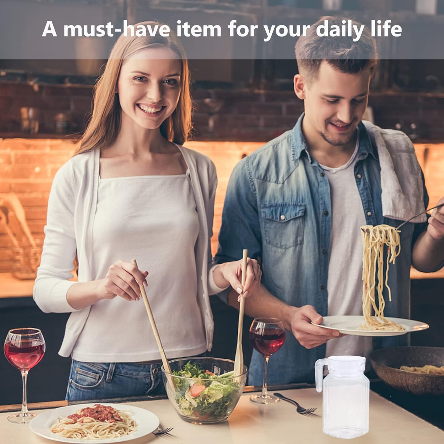 IMIKEYA Small Glass Pitcher with Lid for Cold Water, Juice, Ice Tea - Home Party Supplies