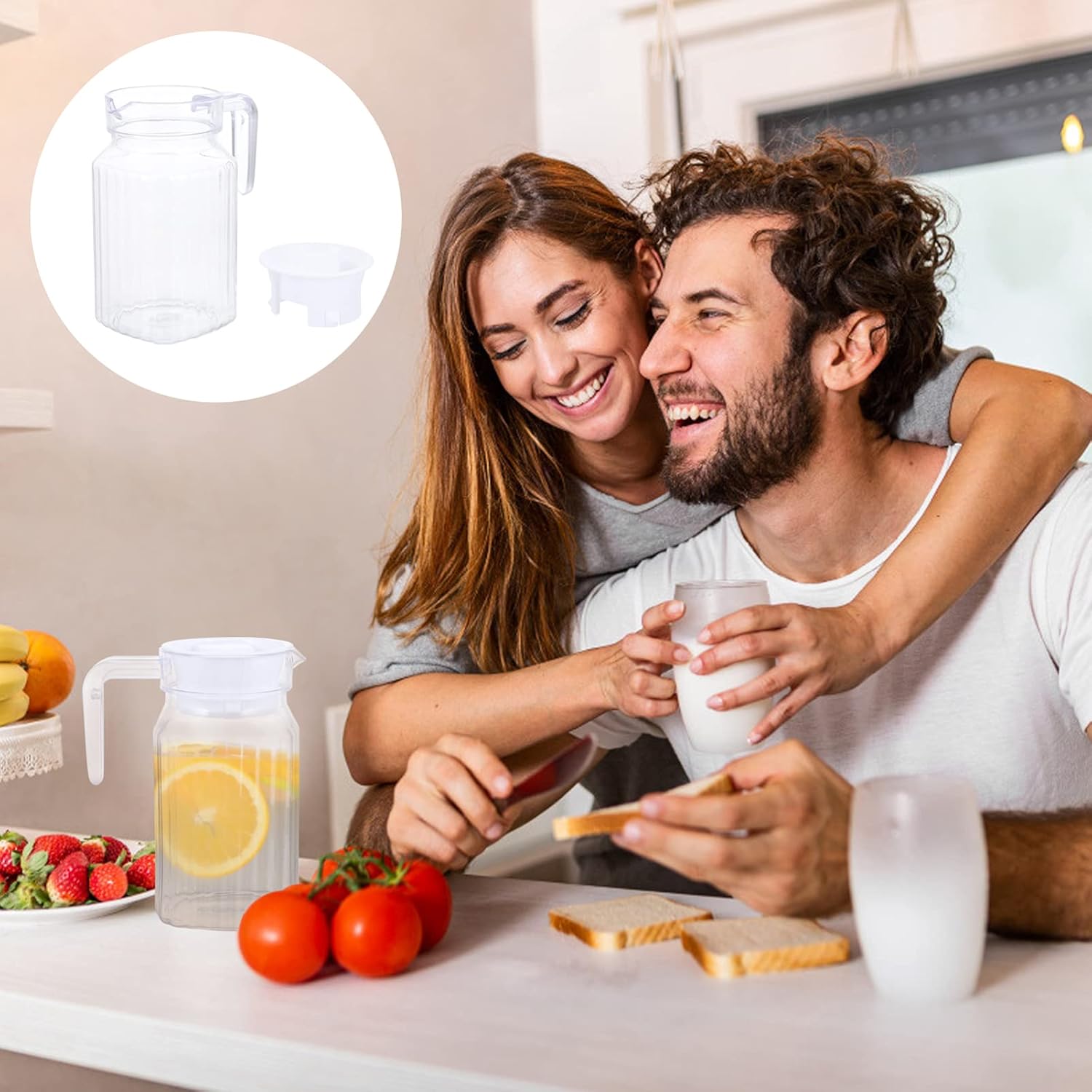 IMIKEYA Small Glass Pitcher with Lid for Cold Water, Juice, Ice Tea - Home Party Supplies