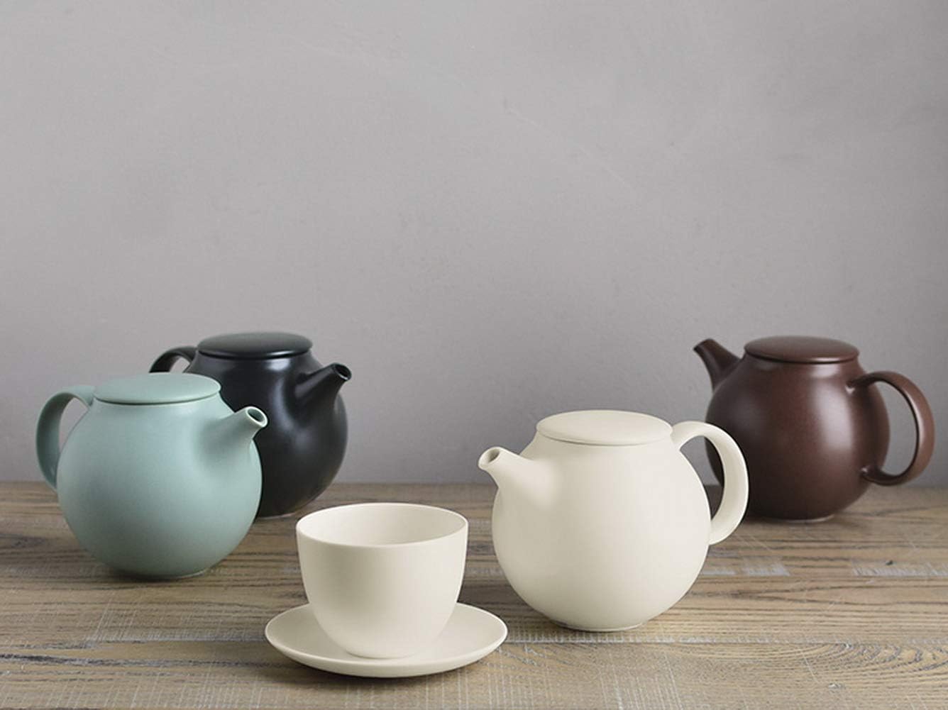 KINTO 17141 PEBBLE Teapot, 16.9 fl oz (500 ml), Moss Green - Stylish and Functional Tea Pot for Brewing Your Favorite Blends at Home