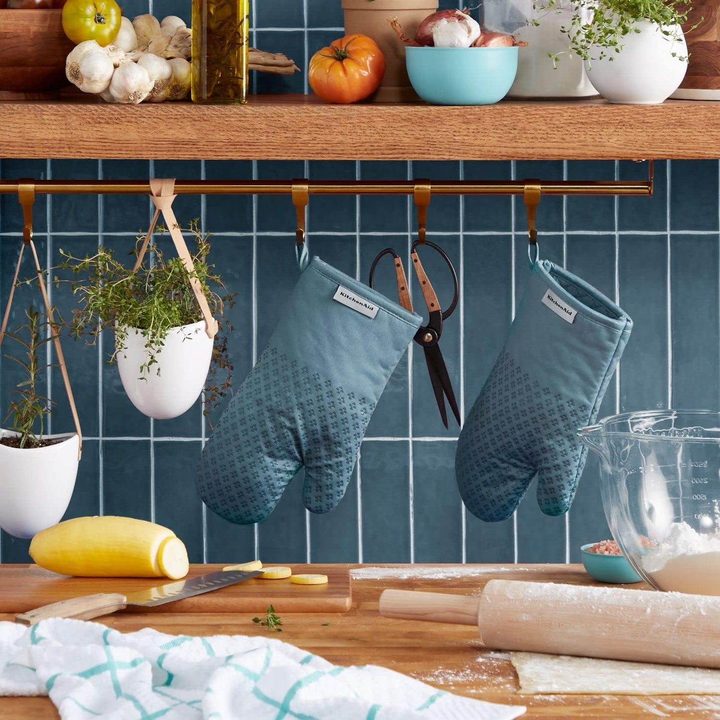 KitchenAid Asteroid Fog Blue Oven Mitt Set, 7"x12.5", 2 Piece