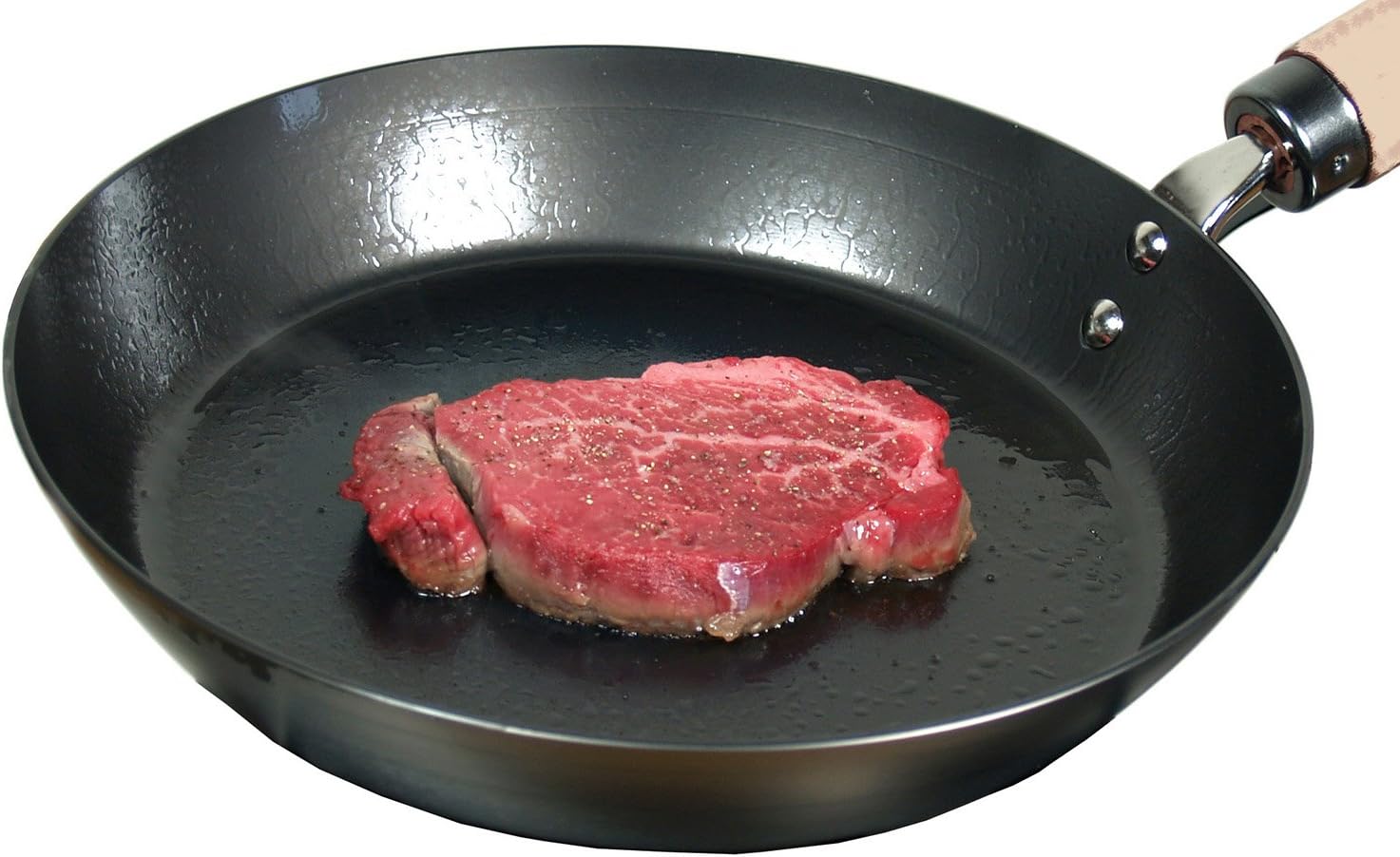 Kyoku Japan River Light J2326 Iron Frying Pan - 10.2 inches - Nitrided Iron Plate - IH Compatible & Rust Resistant - Made in Japan