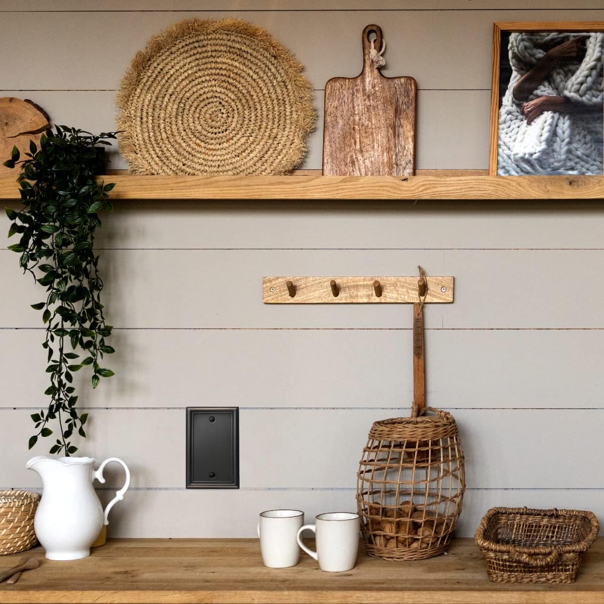 Luca Metal Wall Plate 4-Pack Aged Bronze 1 Gang Light Switch Cover - Durable Decorative Wallplate for Outlet