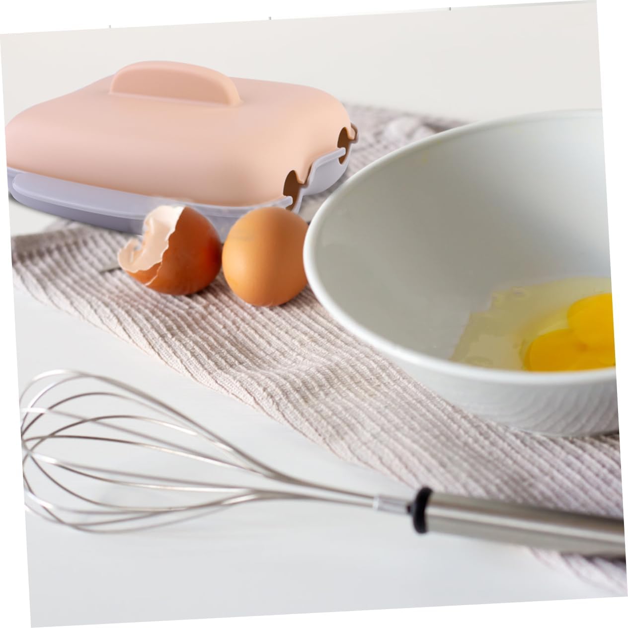 Microwave Corn Steamer with Dual Caves - Easy to Clean and Heat-Resistant