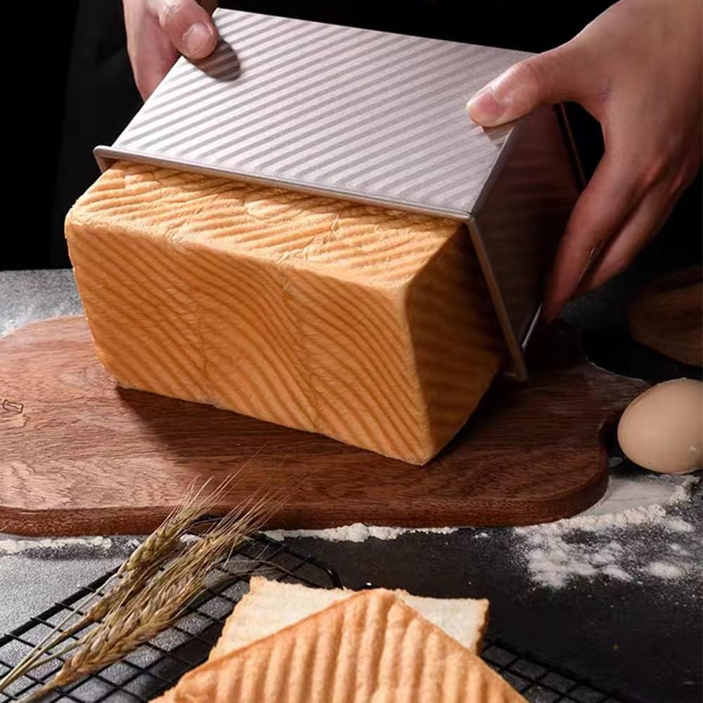 Non-Stick Carbon Steel Bread Pan with Lid for Baking - Toast Mold Loaf Baking Set (Golden, 1 Piece)