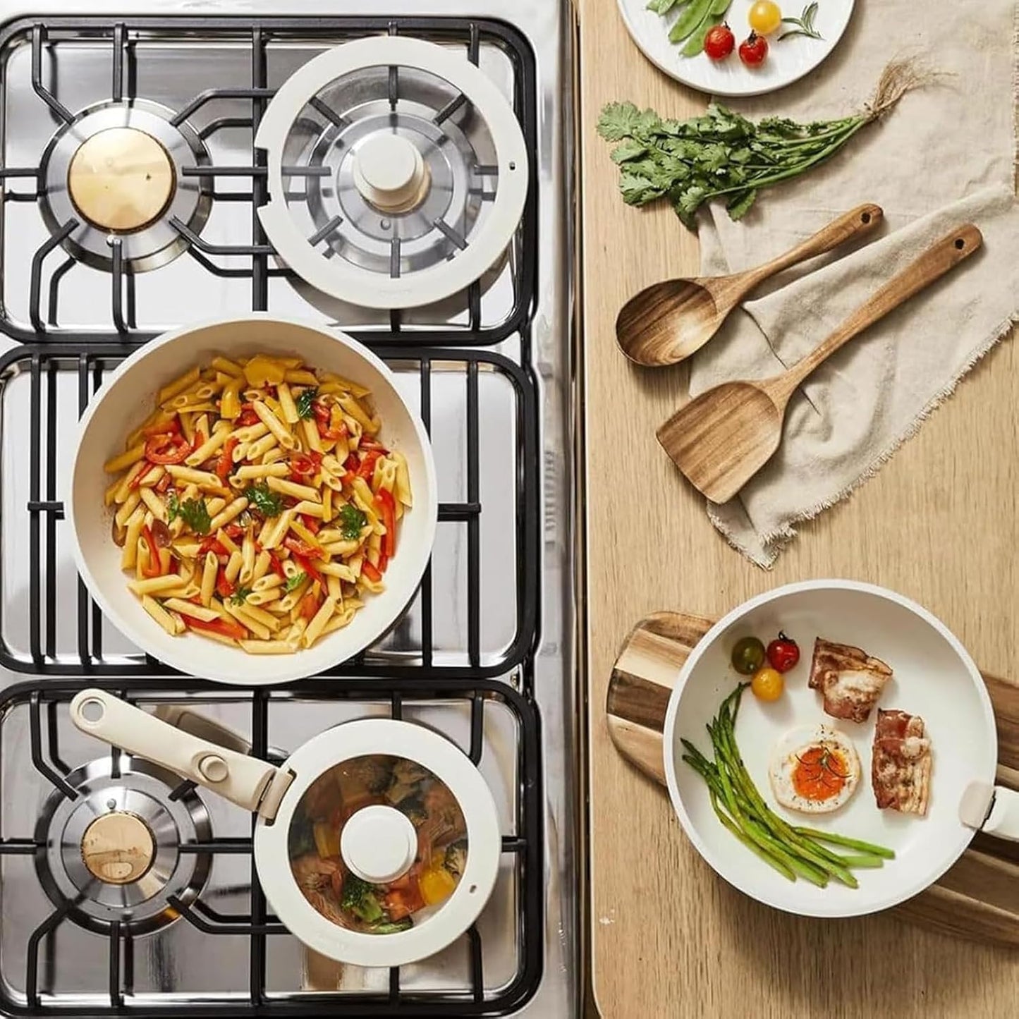 Nonstick Gourmetific Cookware Set with Detachable Handle - 11 Piece Ceramic Pots and Pans - Dishwasher Safe Kitchen Set