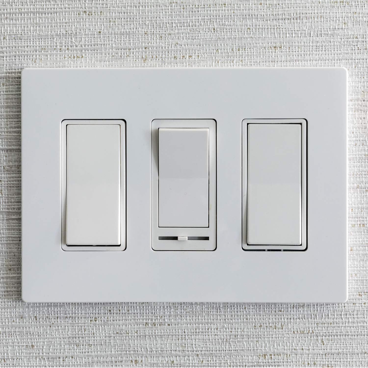 Pack of 10 Maxxima White 3-Gang Decorative Screwless Wall Plates, Standard Size for Triple Outlets