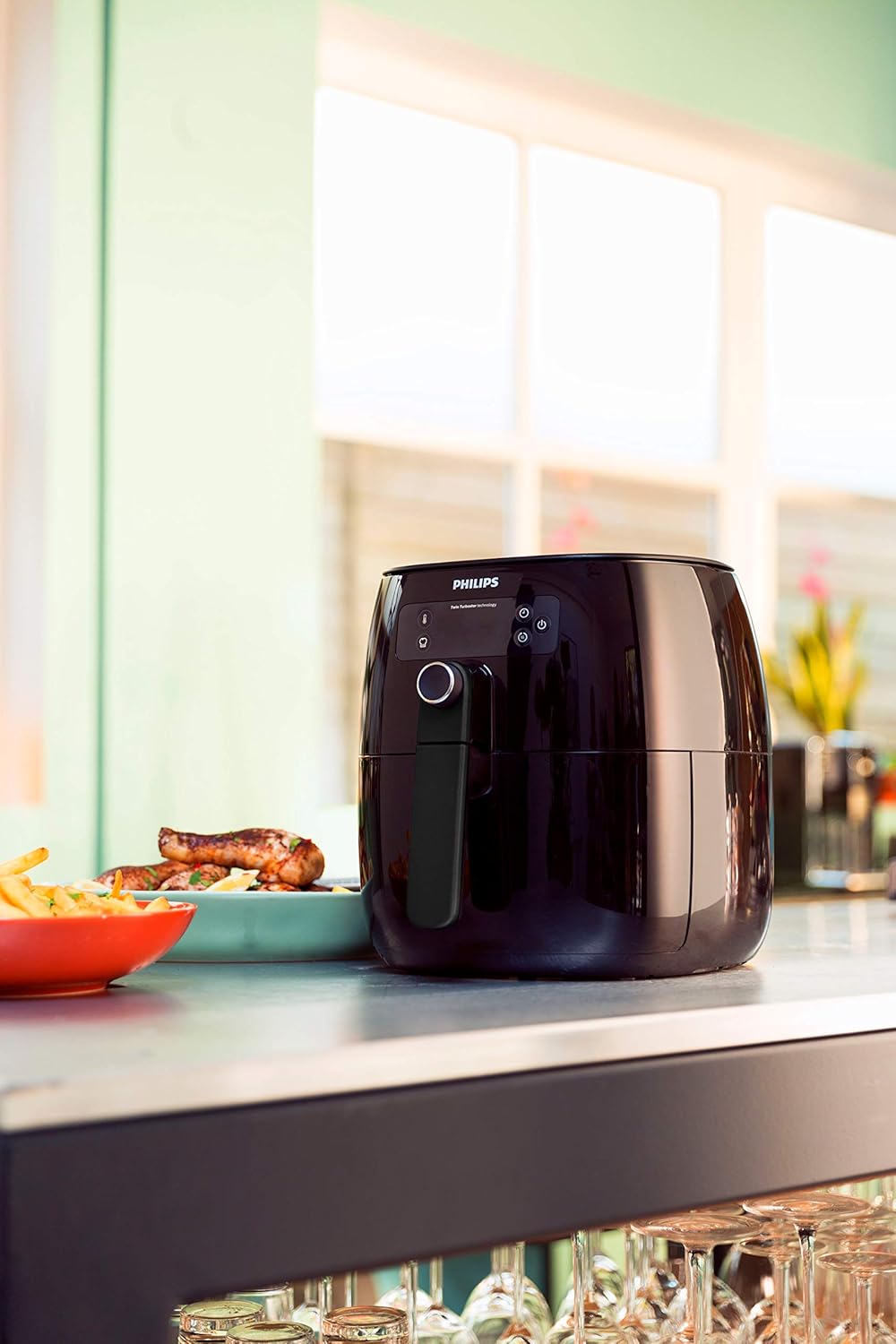 Philips Premium Analog Airfryer with Fat Removal Technology, 3qt, Black - Includes Recipe Cookbook by Philips Kitchen Appliances