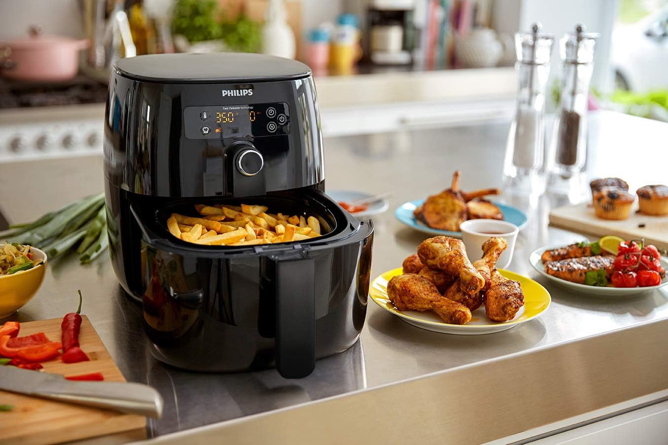 Philips Premium Analog Airfryer with Fat Removal Technology, 3qt, Black - Includes Recipe Cookbook by Philips Kitchen Appliances