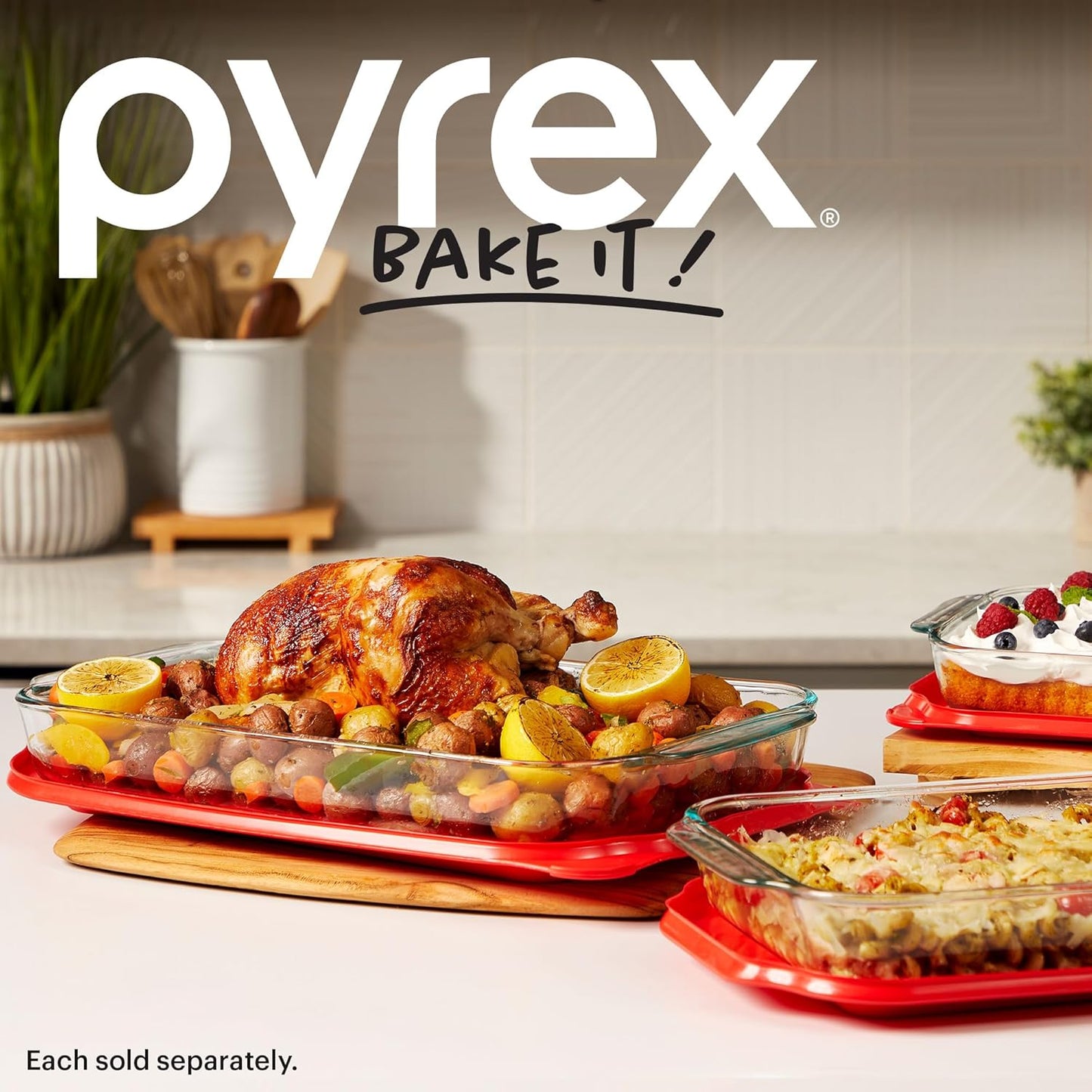 Pyrex Basics 3 QT Glass Baking Dish with Plastic Lid - Oven, Freezer, Microwave Safe Container