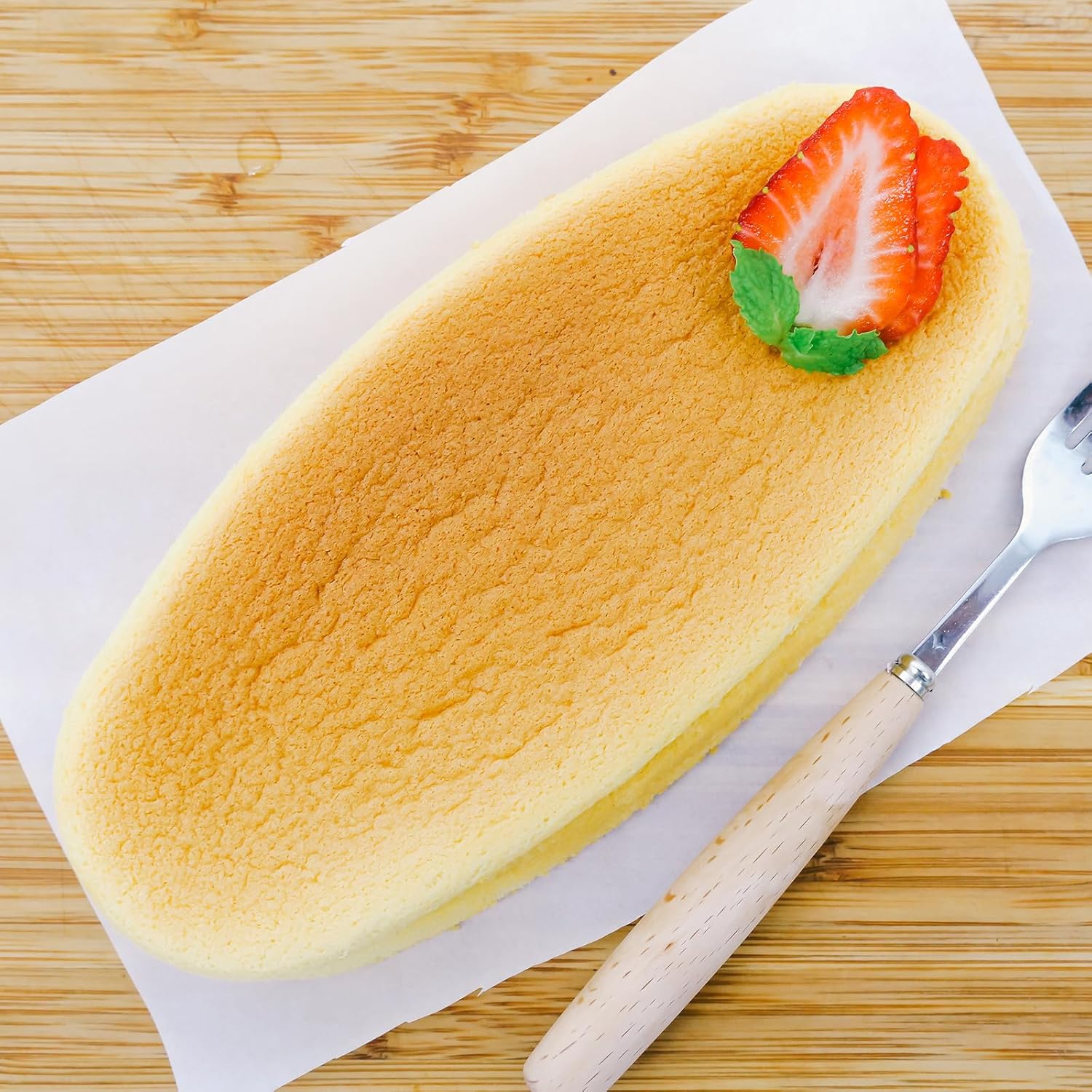 Set of 2 Oval 9-Inch Non-Stick Cake Pans - Leakproof Cheese Cake Molds for Baking - Carbon Steel Bread Pan for Oven - Gold Color