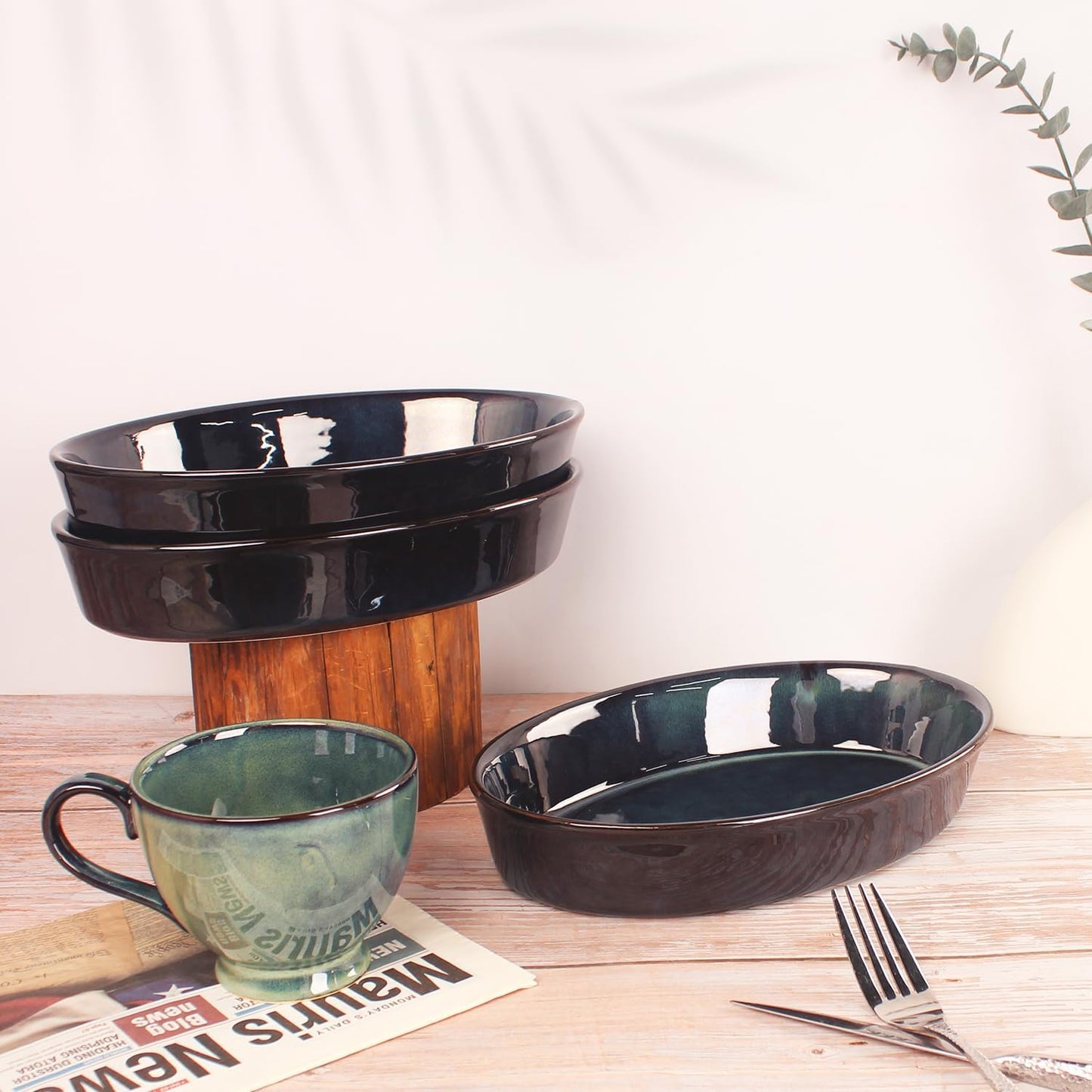 Set of 2 Oval Porcelain Pie Pans - 1.2 Quart Non-Stick Baking Dishes for Apple, Quiche, Pot Pies, and More - Oven Safe Dessert Plates 11 x 7.5 Inch