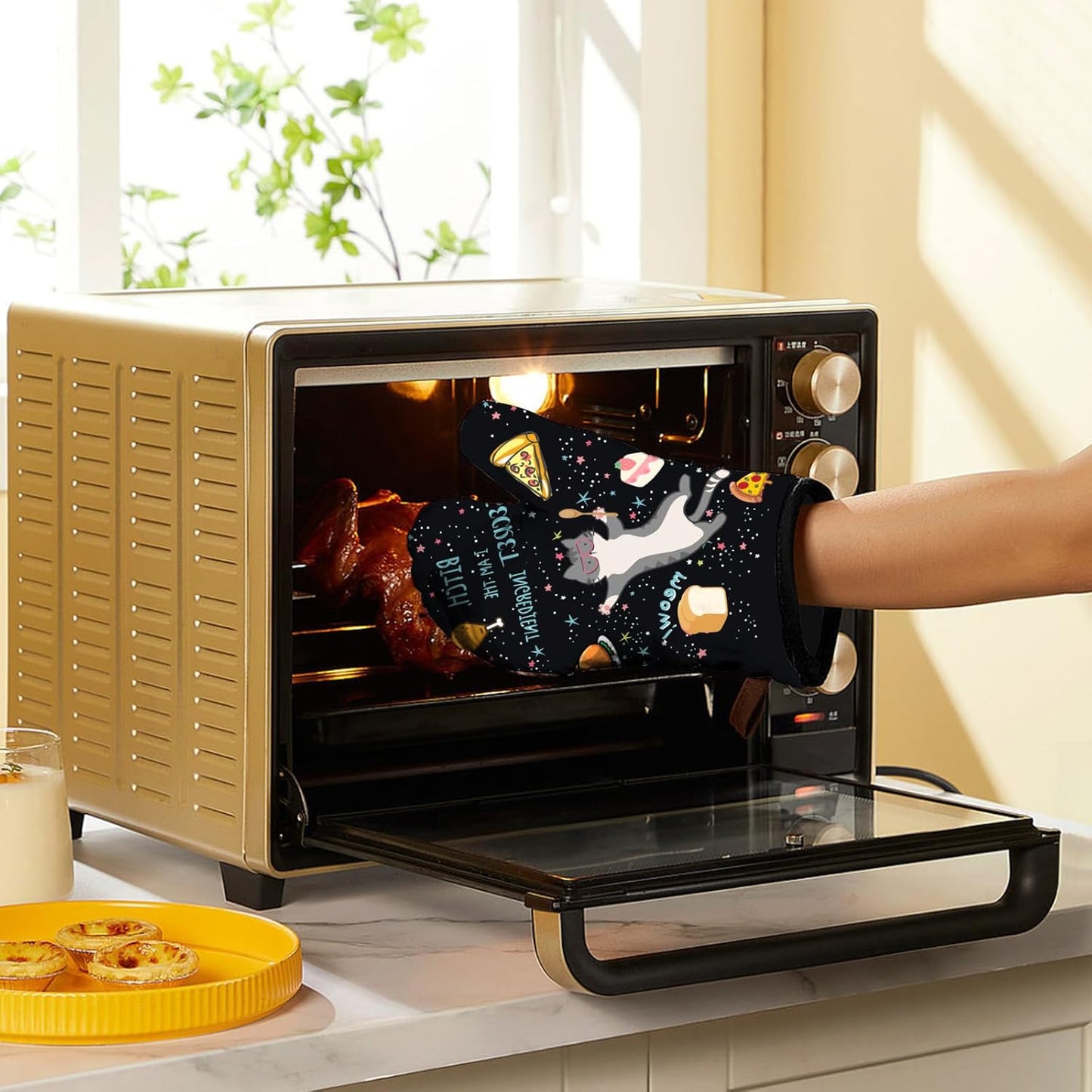 Set of 3 Funny Cat Oven Mitts and Pot Holders - Heat Resistant Kitchen Gloves for Baking, Grilling, BBQ Cooking