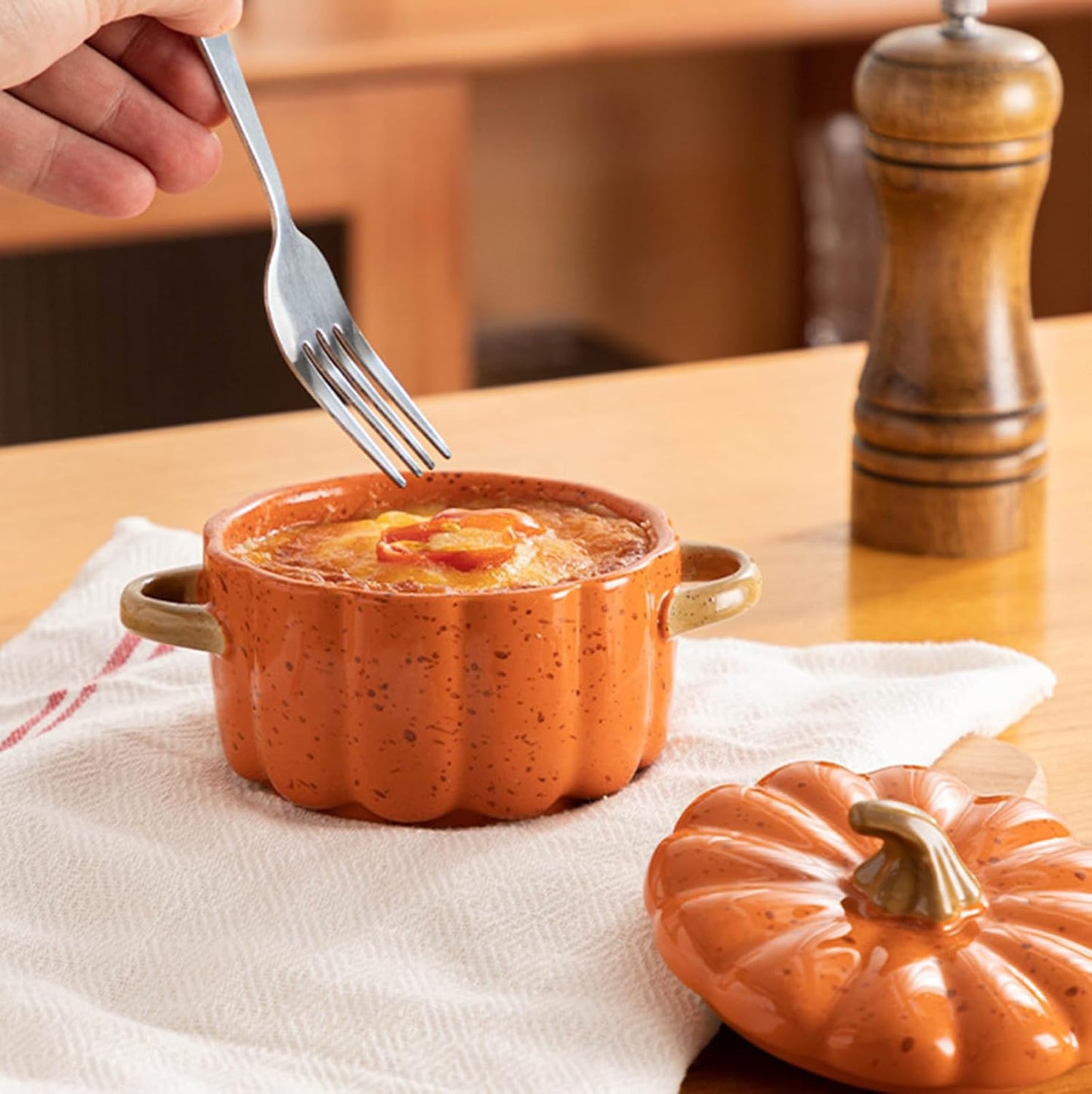 Set of 4 Pumpkin Ceramic Bowls with Lids and Handles - Oven Safe, Microwave Safe, Thickened Walls - Perfect for Baking, Serving, and Snacking, Ideal Halloween Gift