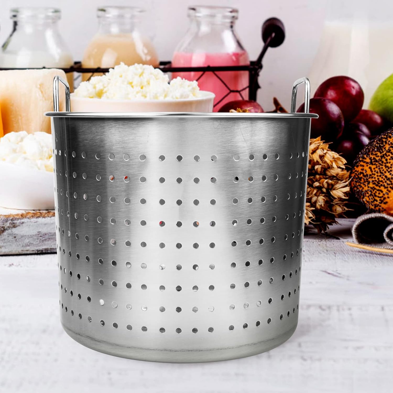 Stainless Steel Crawfish Seafood Boil Pot with Strainer Basket for Outdoor Cooking - Silver Heavy-duty Bayou Boiler