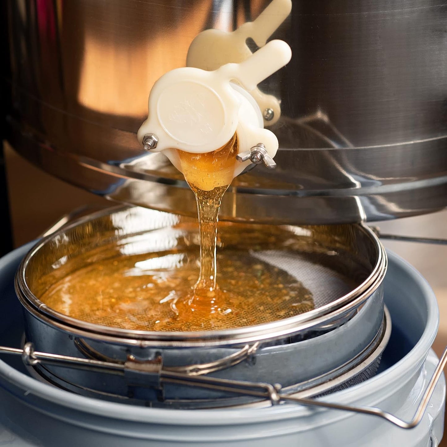 Stainless Steel Double Sieve Honey Strainer for Beekeeping Equipment - BEE-V101H