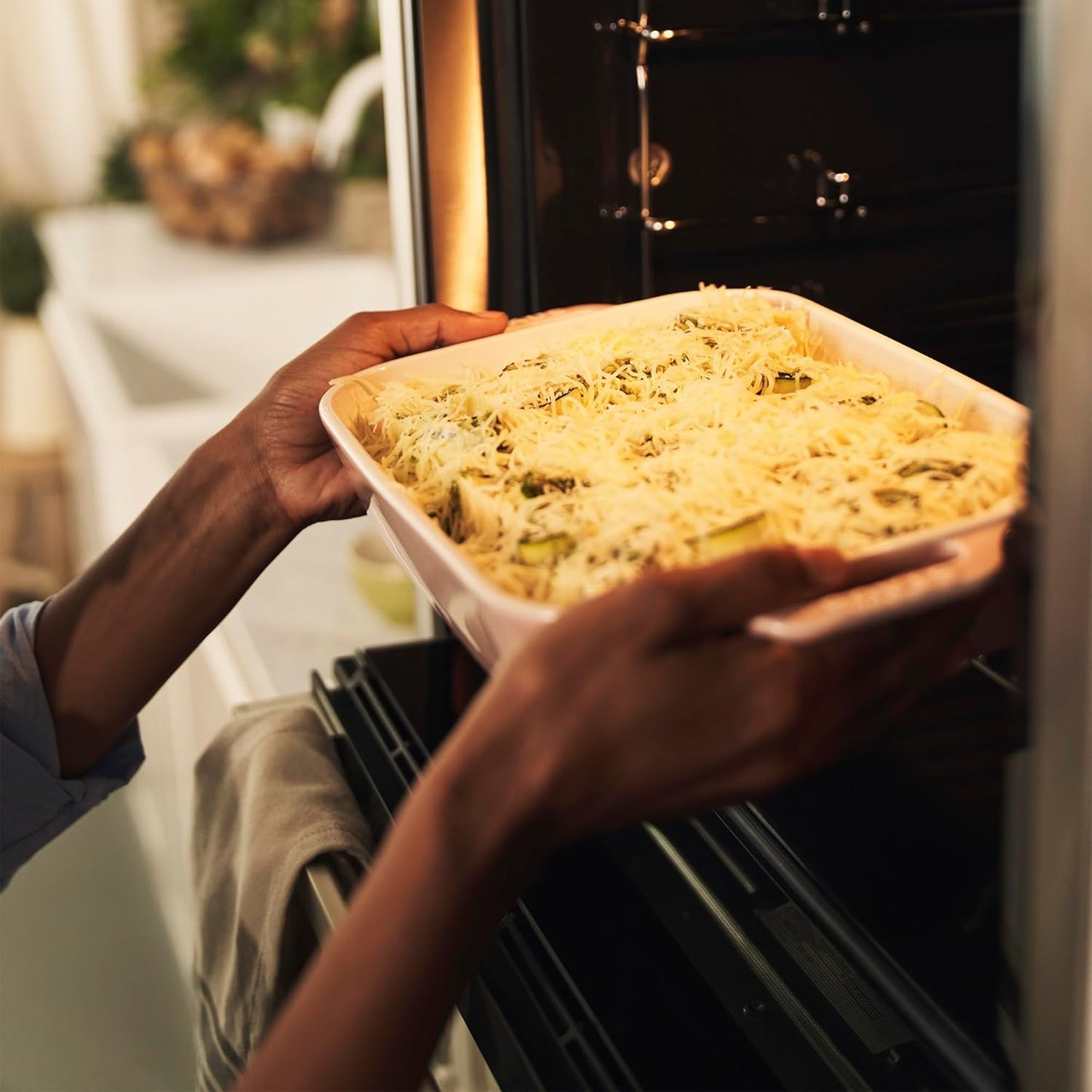 STAUB Stoneware 2-Piece Rectangular Baking Dish Set in Macaron Pastel Pink - Ceramic Gratins