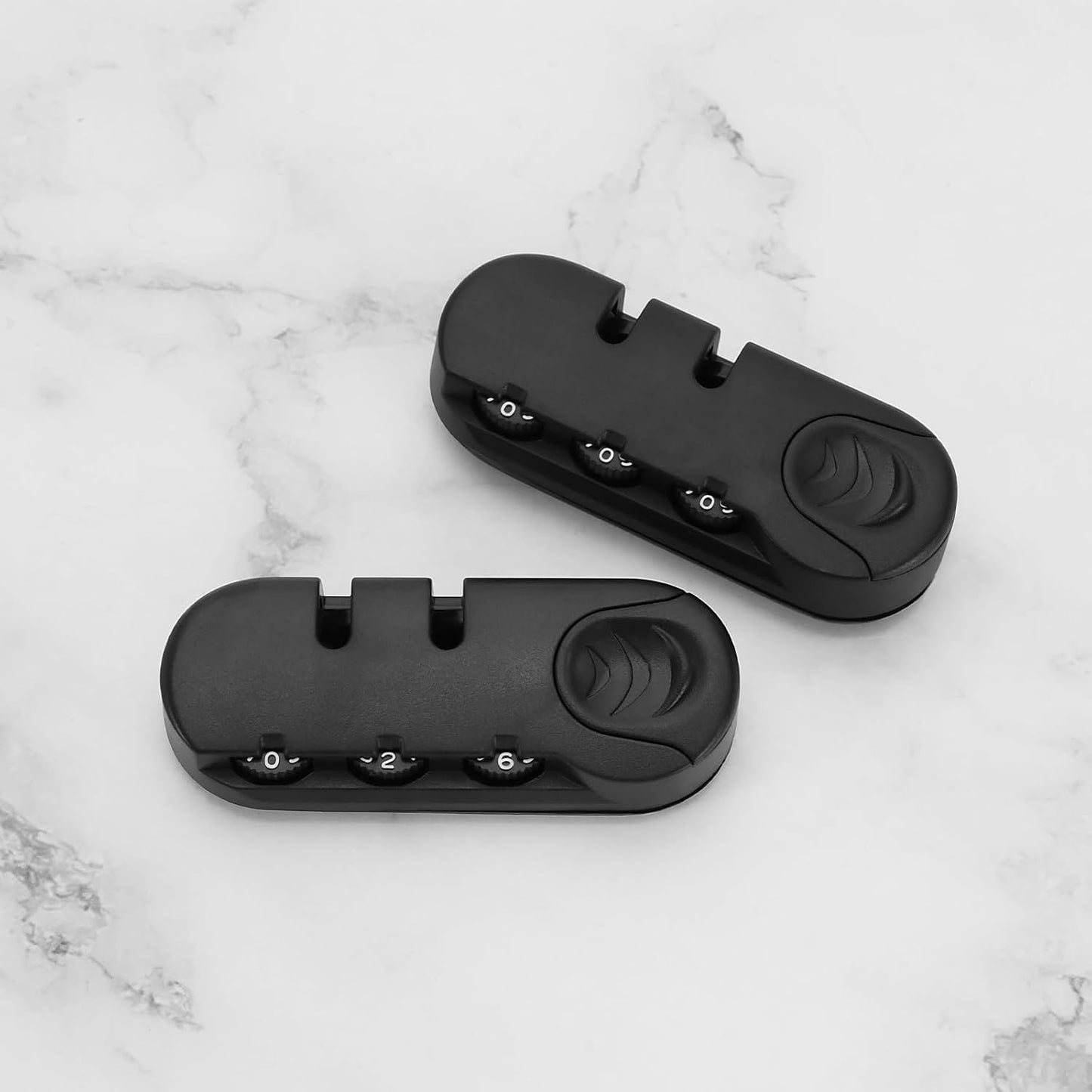 Travel with peace of mind with the LT Easiyl 4PCS Luggage Password Lock - Secure your belongings with this easy-to-use 3 digits code lock - 8.3x3.23cm with screw padlock for added security.