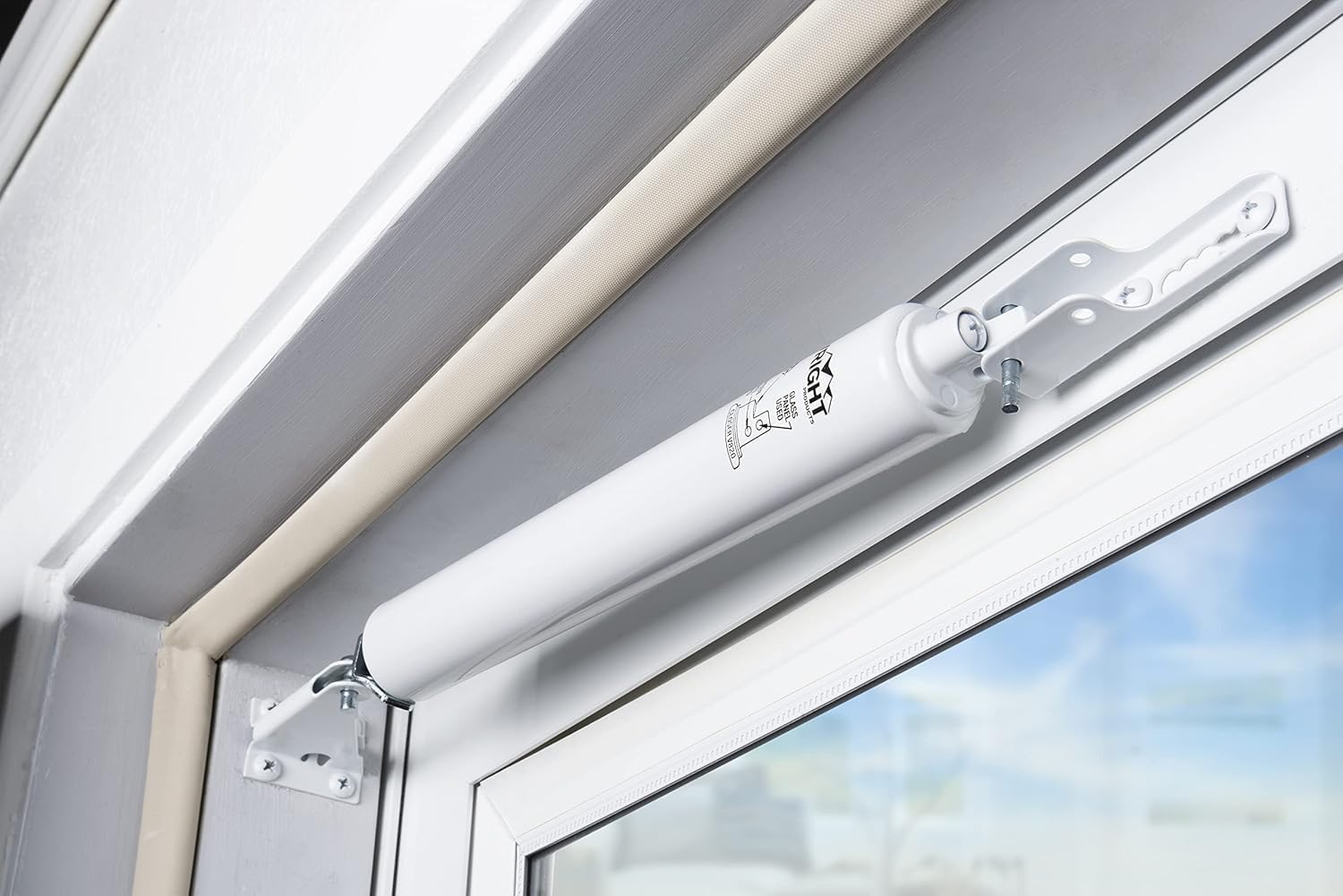 White Light Duty Pneumatic Screen & Storm Door Closer by Wright Products (V820AWH)