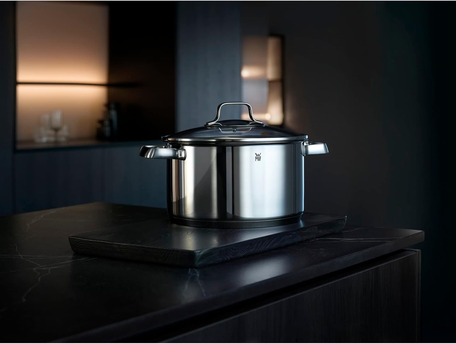 WMF Belmonte 20 cm Small Cooking Pot with Glass Lid - 2.5 L Pasta Pot for Induction Cooktops - Polished Cromargan Stainless Steel