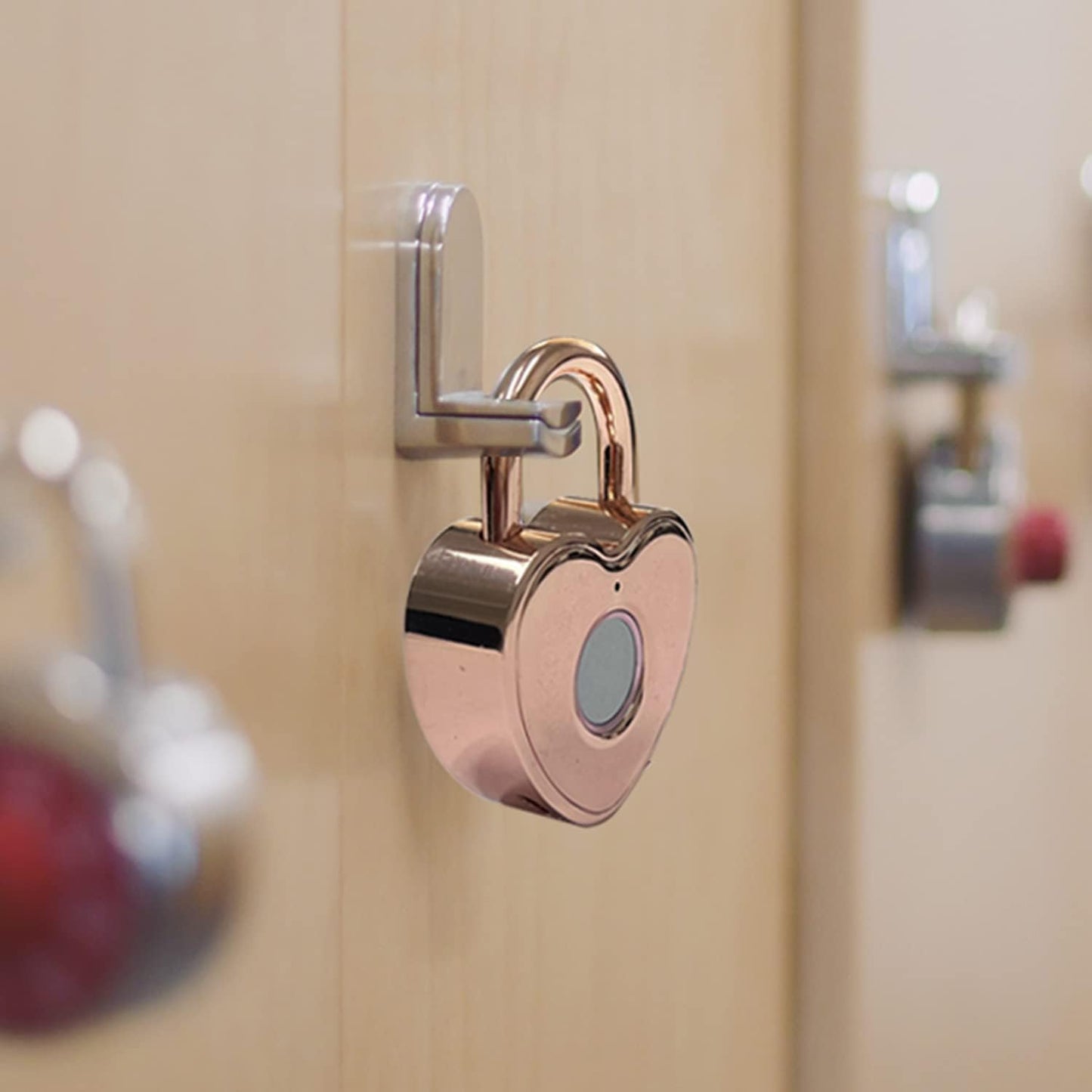 Zinc Alloy Small Keyless Padlock Set for Gym, Luggage, School, and Wallet - 1 Combination and 1 Heart Shaped Smart Padlock