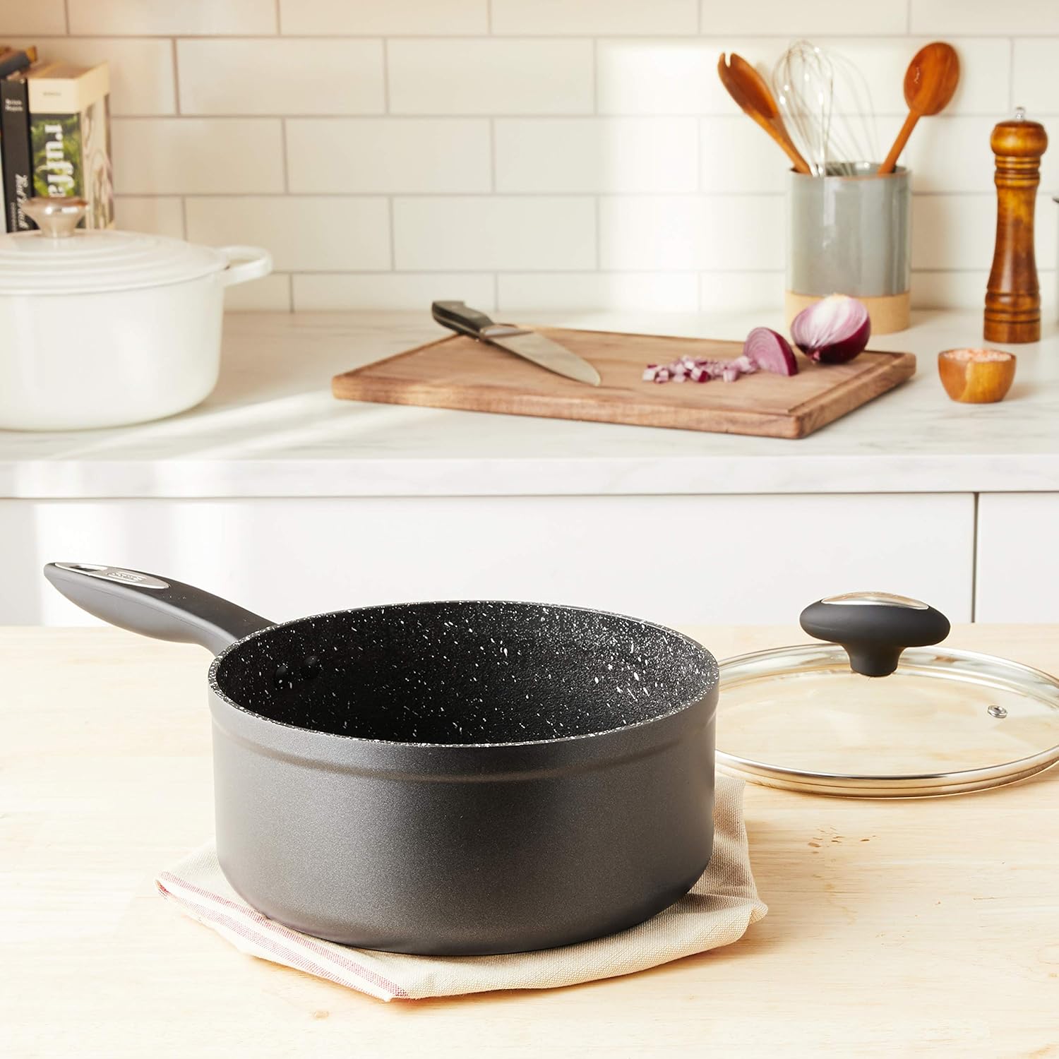 Zyliss Small Nonstick Saucepan with Glass Lid - 2.7 Quarts - Scratch-Resistant & Dishwasher-Safe Cooking Pot